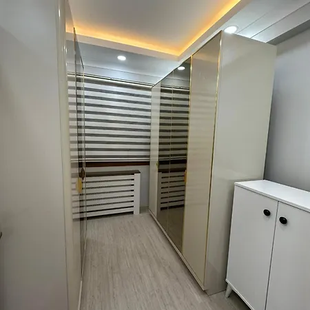 Yasmine Apartment